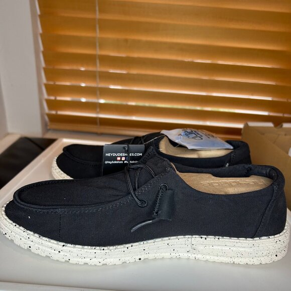 Hey Dude Womens Casual Shoe - size 9 - Picture 6 of 7